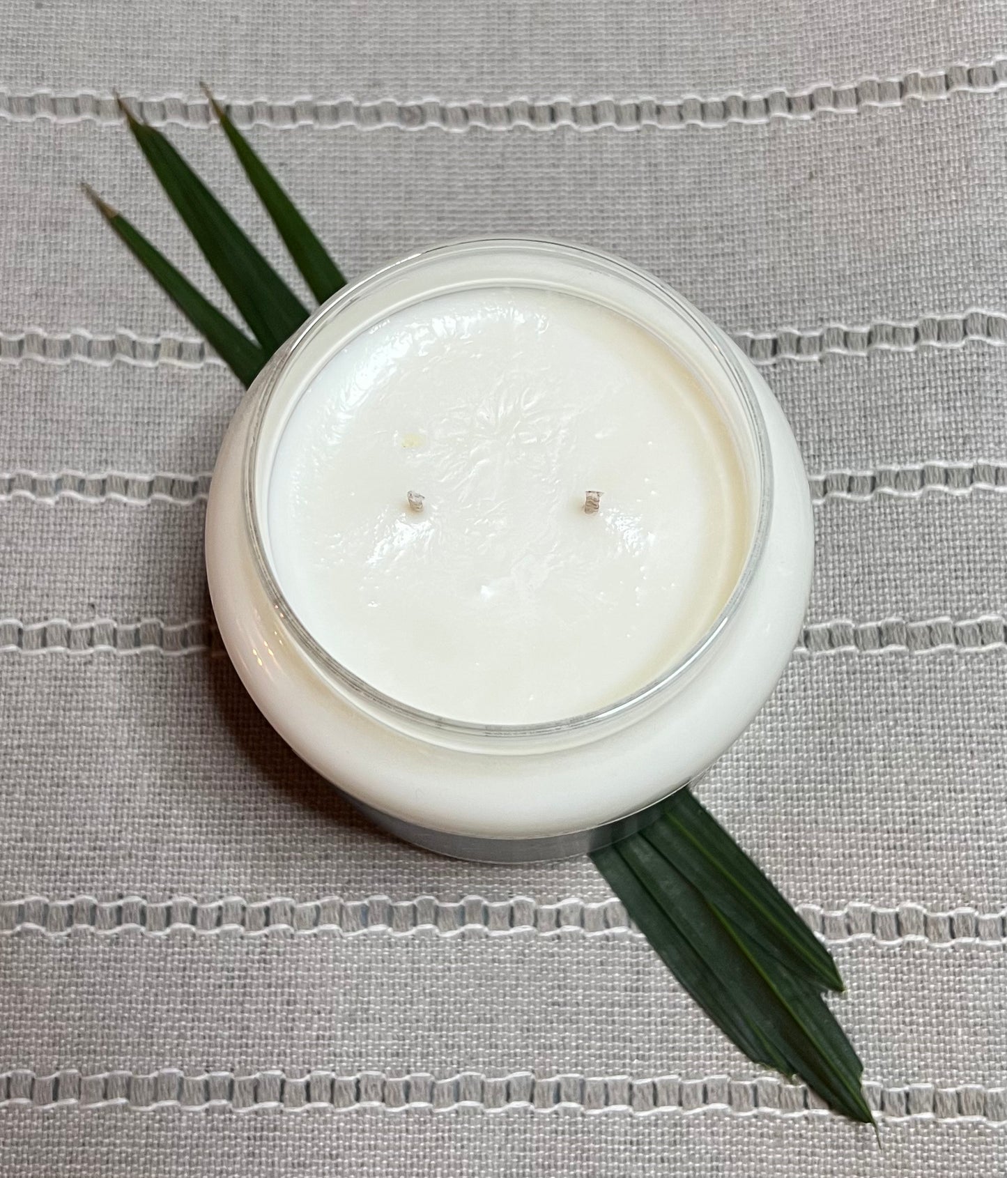 18oz Sea Salt and Orchid Candle